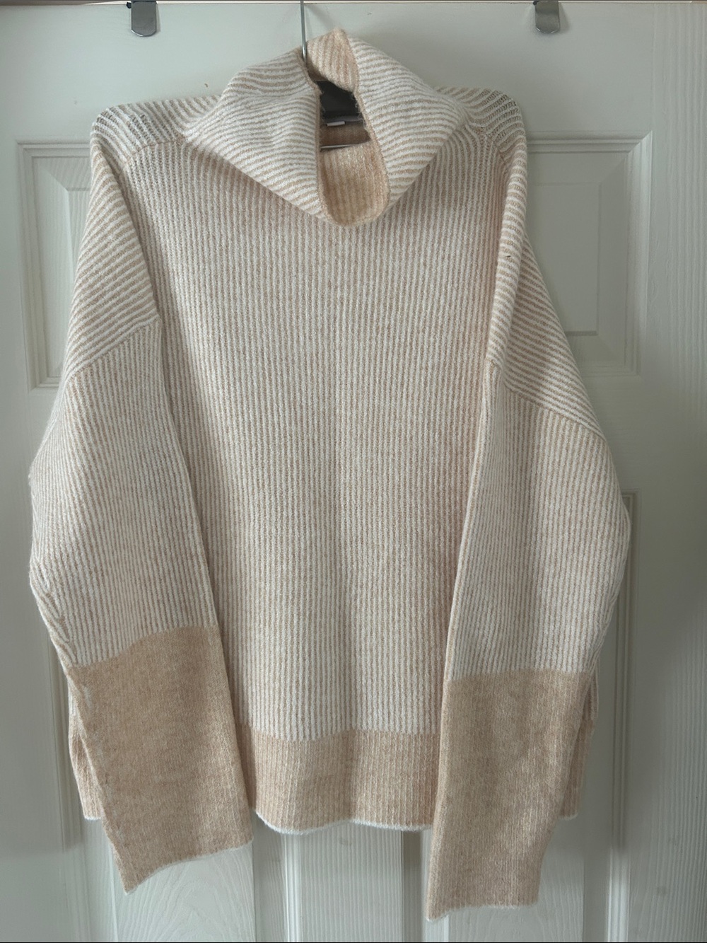 Calvin Klein Cream and Beige Ribbed Turtleneck Sweater